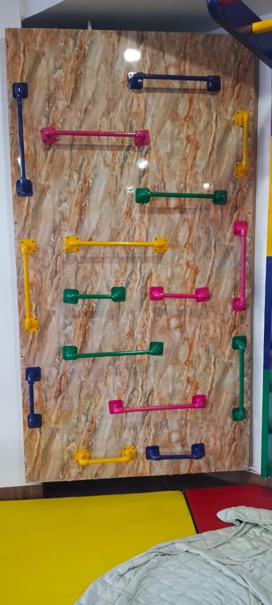 Wall Iron bar Climbing Panel